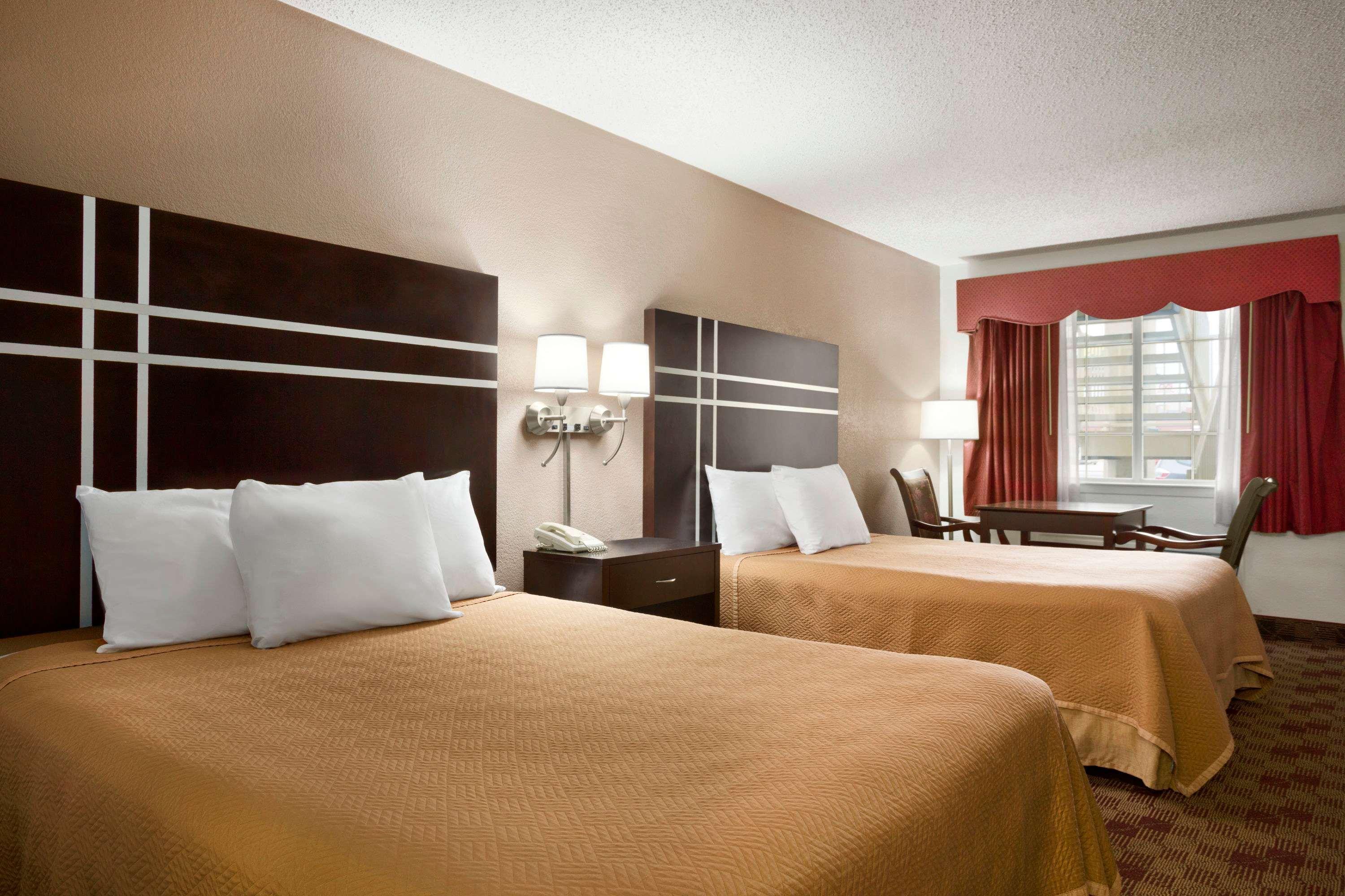 Travelodge By Wyndham Killeen/Fort Hood Exterior photo